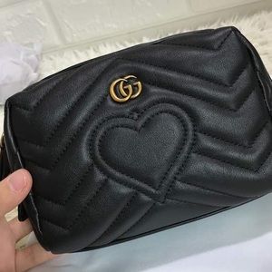 Gucci GG Marmont cosmetic case